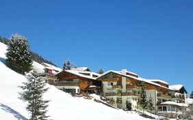 Blick auf den Rosenhof